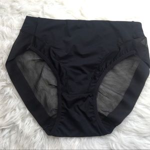 Shapewear undergarment  black large body shaper